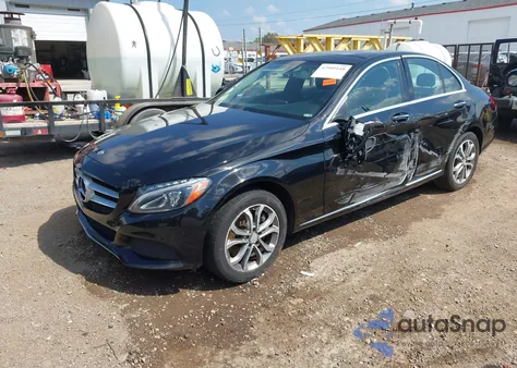 2015 Mercedes-Benz C 300 4Matic from USA, damaged, VIN 55SWF4KB5FU033552